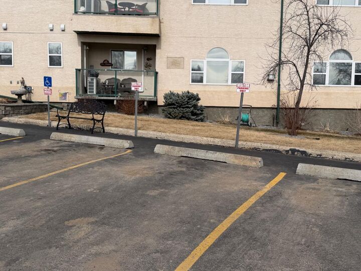 Photo de la propriété:  280 Riverside Drive E 403  AB T0J 0Y3 