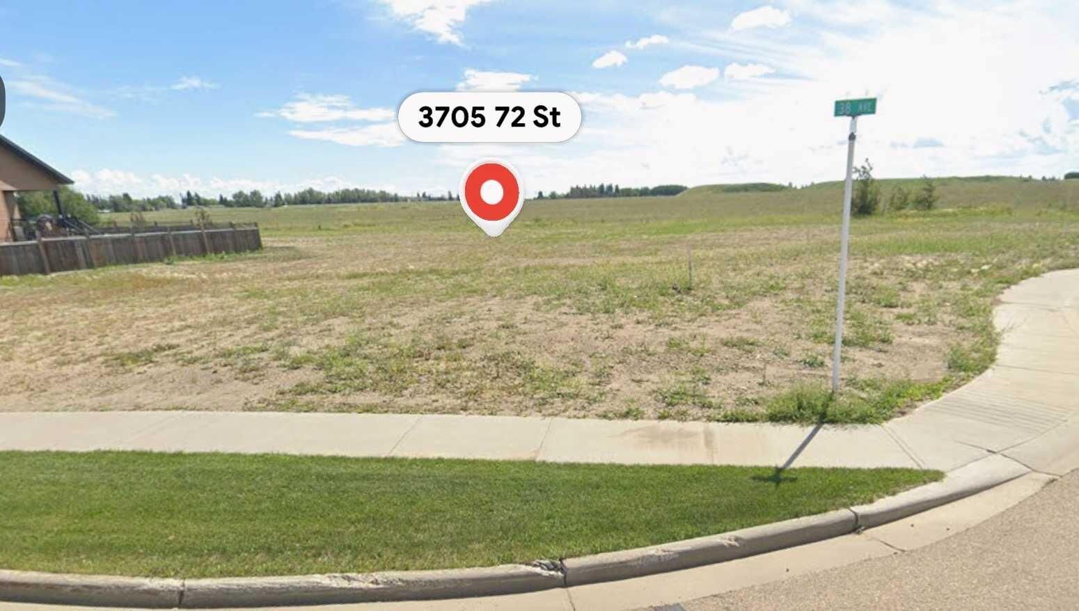 Property Photo: 3705 72 Street AB T4V 3V2