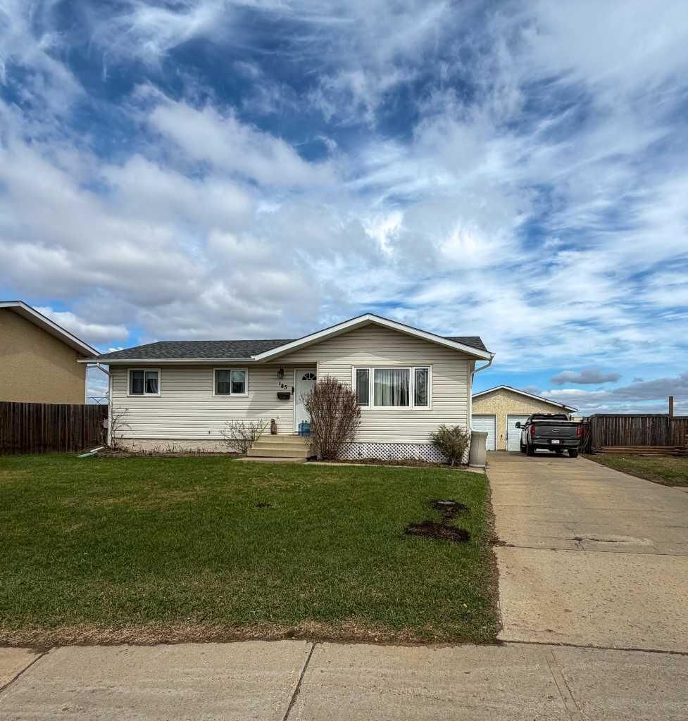 Property Photo:  185 Sitka Drive  AB T9H 3C1 