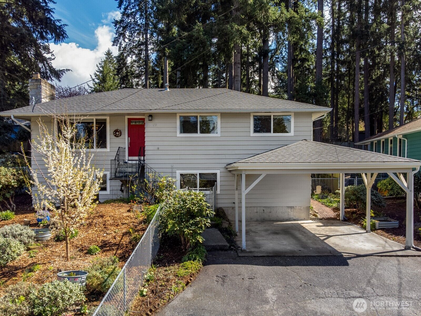 Property Photo:  22803  66th Avenue W  WA 98043 