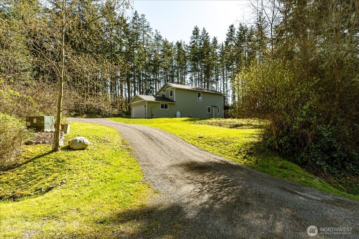 Property Photo:  1035 W Starflower Road  WA 98277 