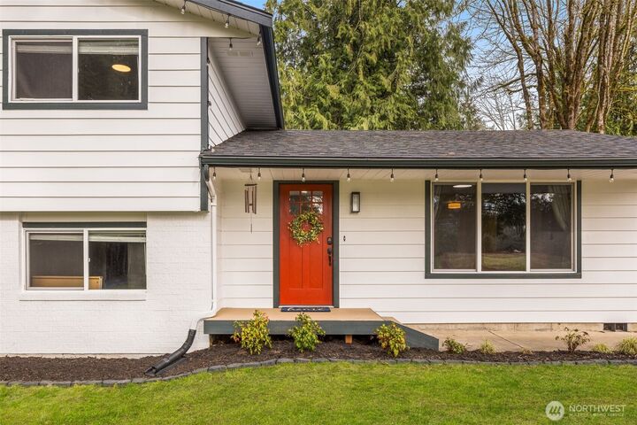 Property Photo:  11607  Woods Lake Road  WA 98272 