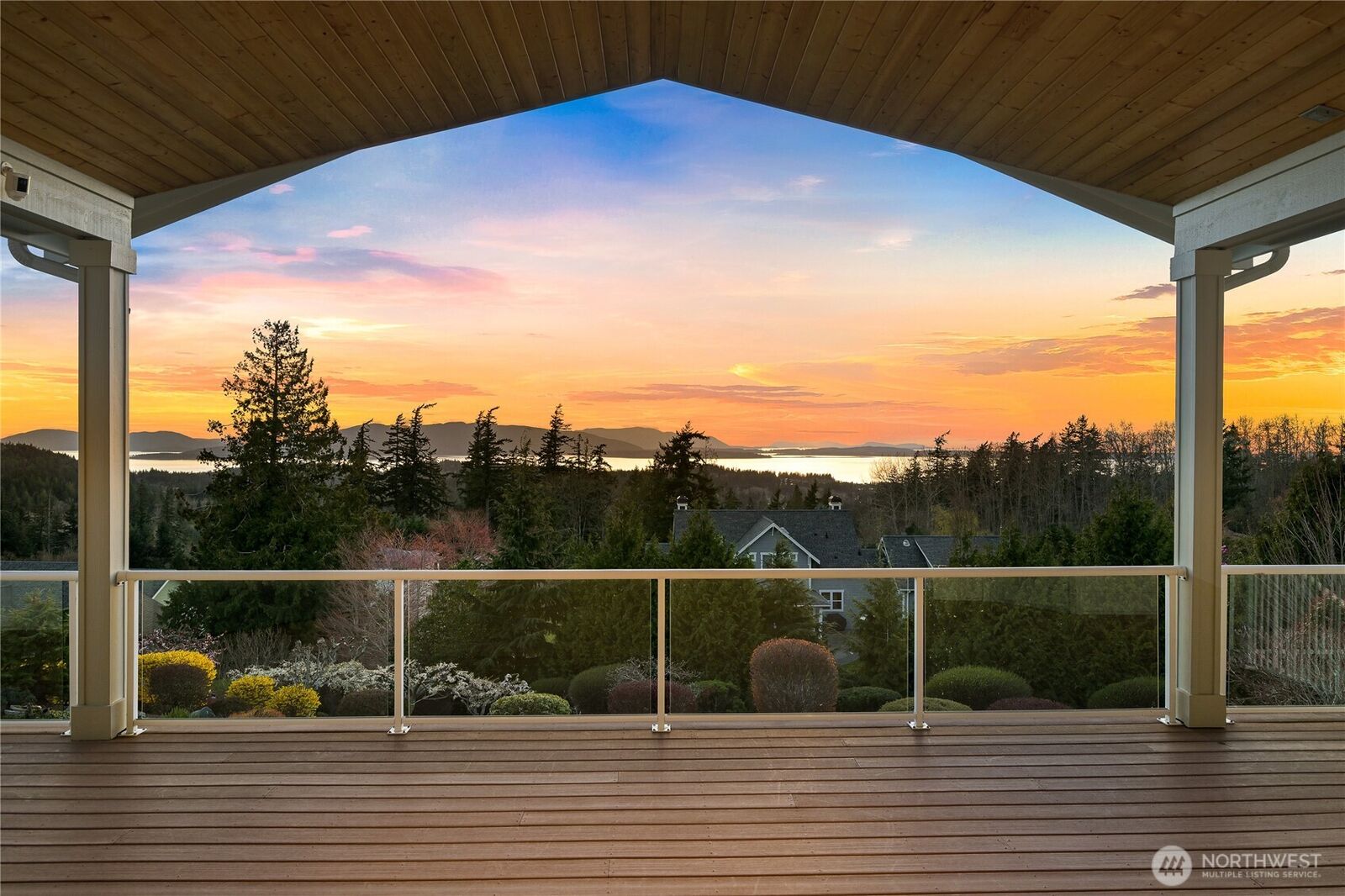 Property Photo:  1900  Samish Crest Way  WA 98229 
