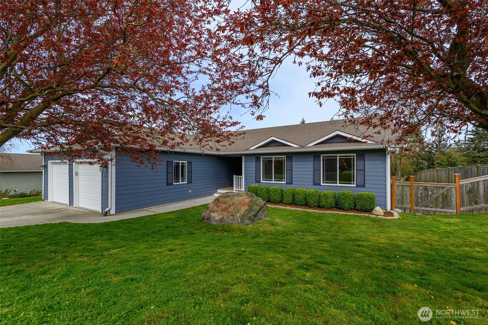 Property Photo:  2060 SW 16th  WA 98277 