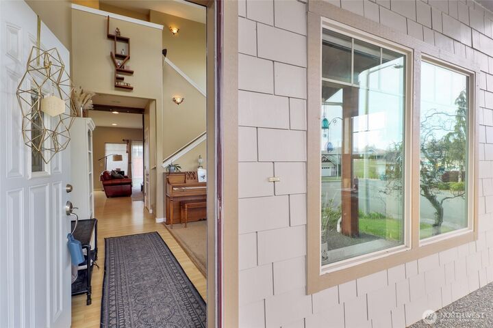 Property Photo:  2622  Glenmore Street  WA 98248 