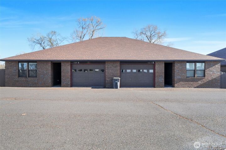 Property Photo:  1331 NE Nanto Road A&B  WA 98837 