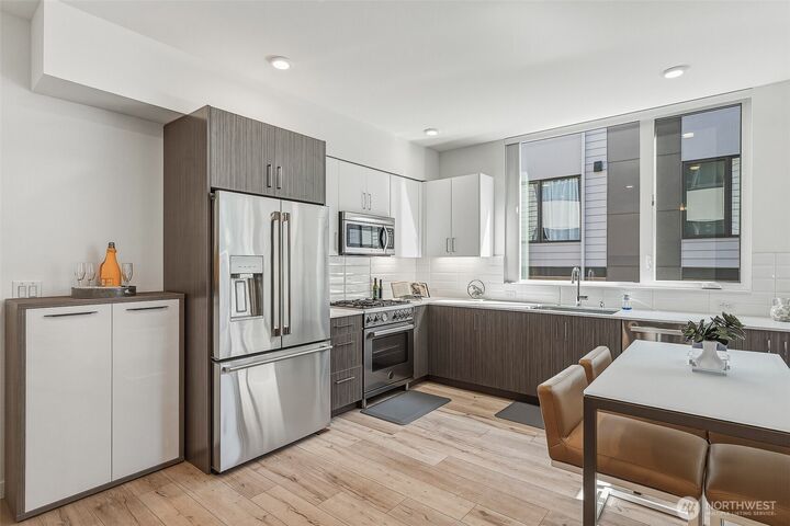 Property Photo:  6313  9th Avenue NE A  WA 98115 