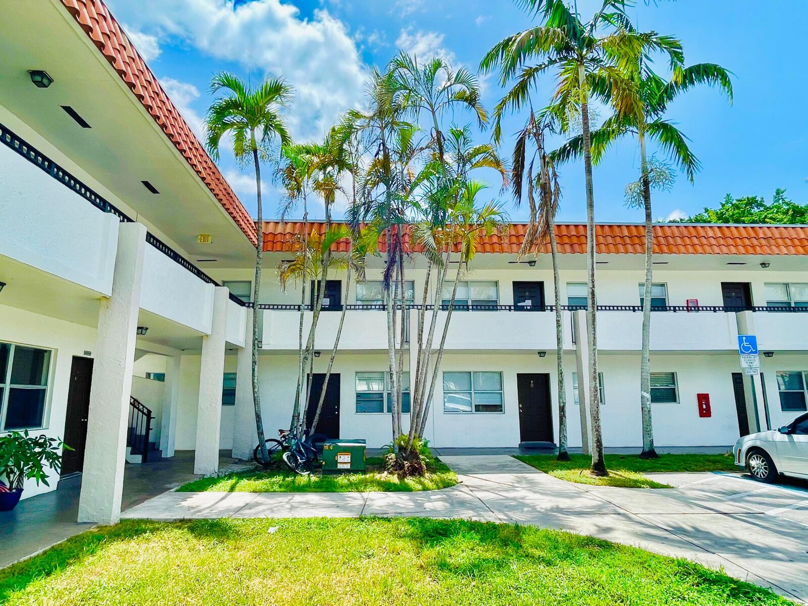 Property Photo:  400 NW 65th Avenue 114  FL 33063 