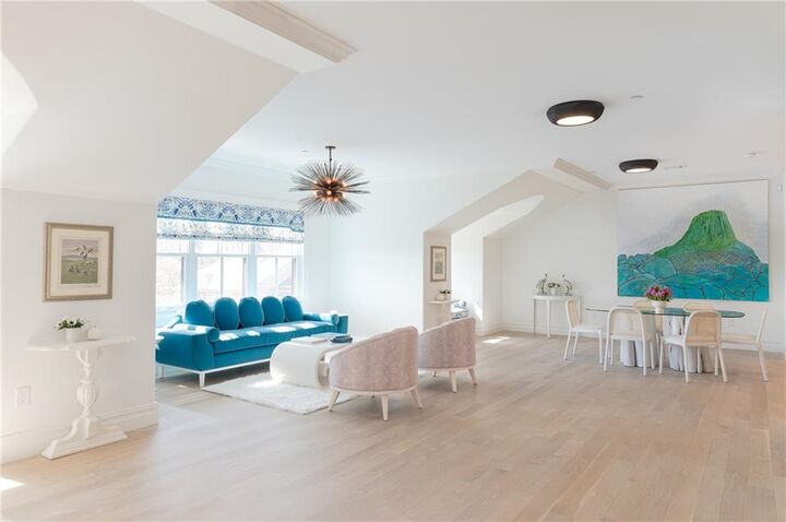 Property Photo:  78 Rhode Island Avenue 8  RI 02840 