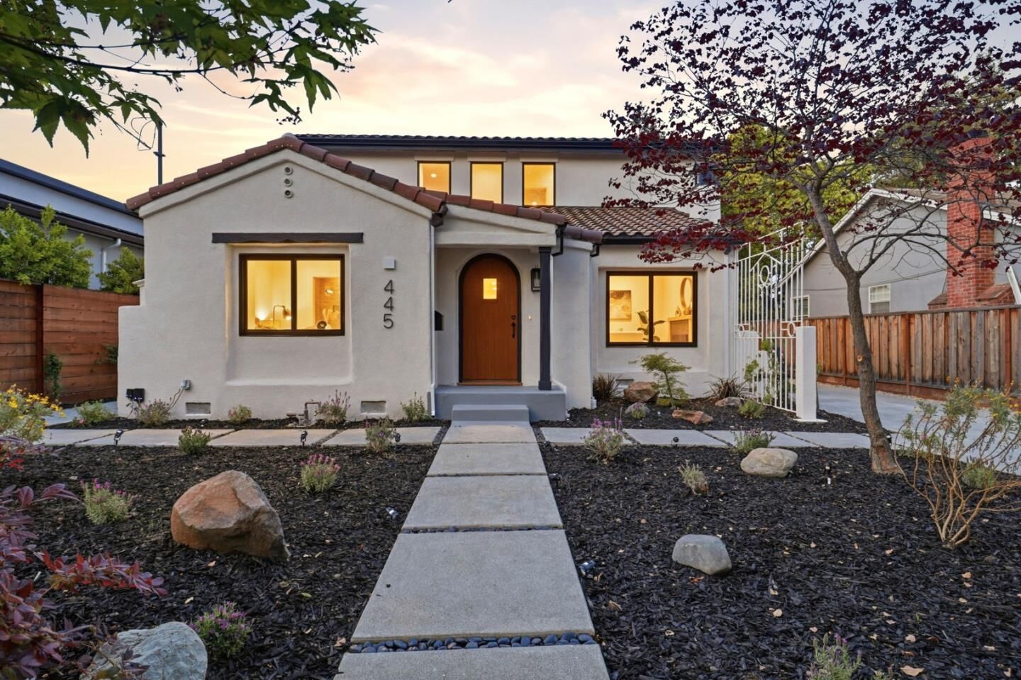 Property Photo:  445 Iris Street  CA 94062 