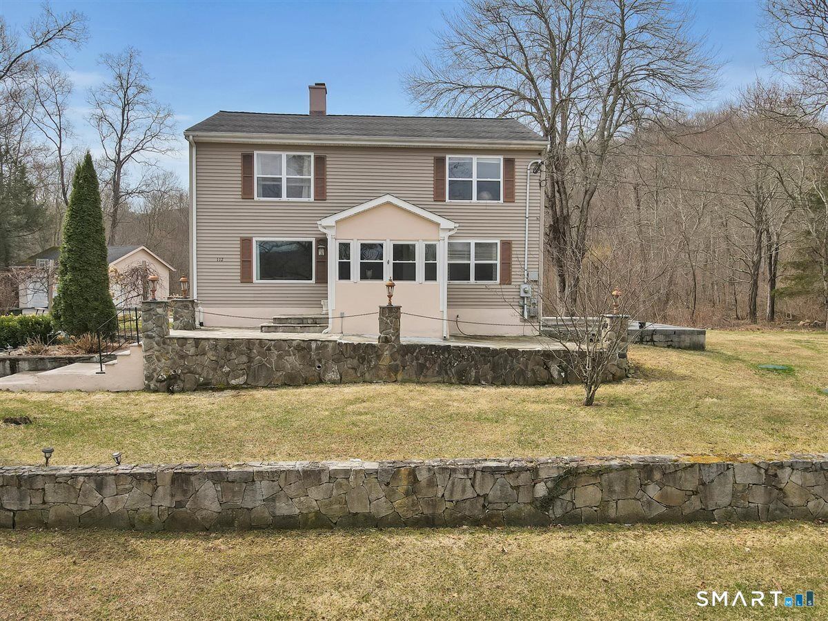 Property Photo:  112 Weekeepeemee Road  CT 06751 