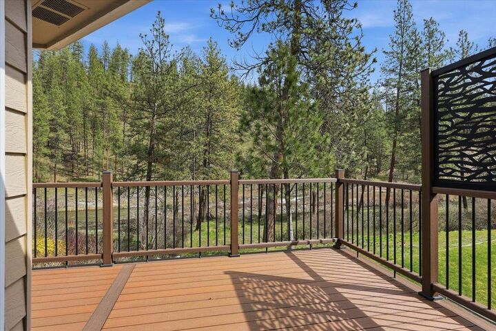 Property Photo:  619 E Martingale Ct  WA 99224 