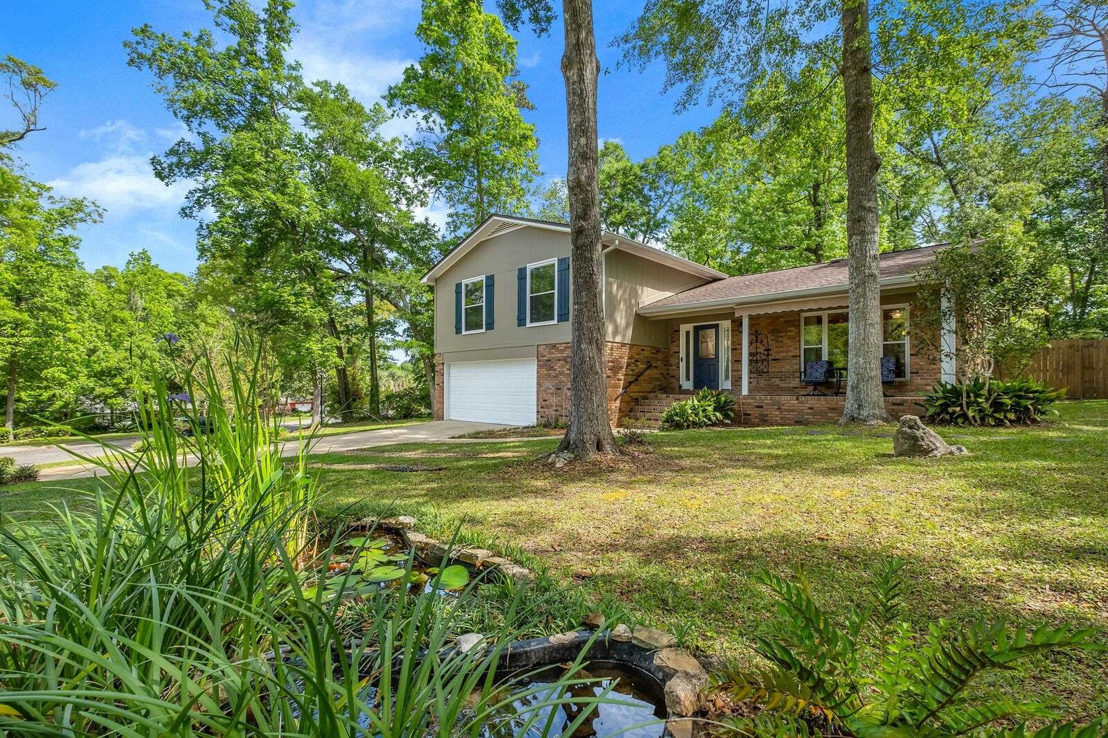 Property Photo:  3661 Barbary Drive  FL 32309 