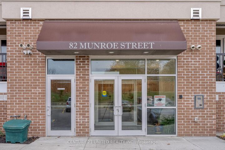 Property Photo:  82 Munroe Street 102  ON K9A 1C1 