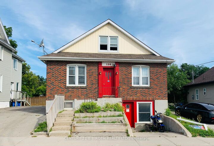 Photo de la propriété:  156 Dunlop Street W  ON L4N 1B2 