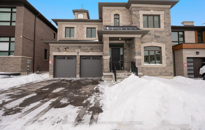 Property Photo: 160 Wainfleet Crescent ON L3L 0E6