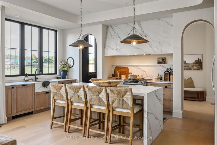 Photo de la propriété: Lot 31 White Pine Street ON N6G 3X9