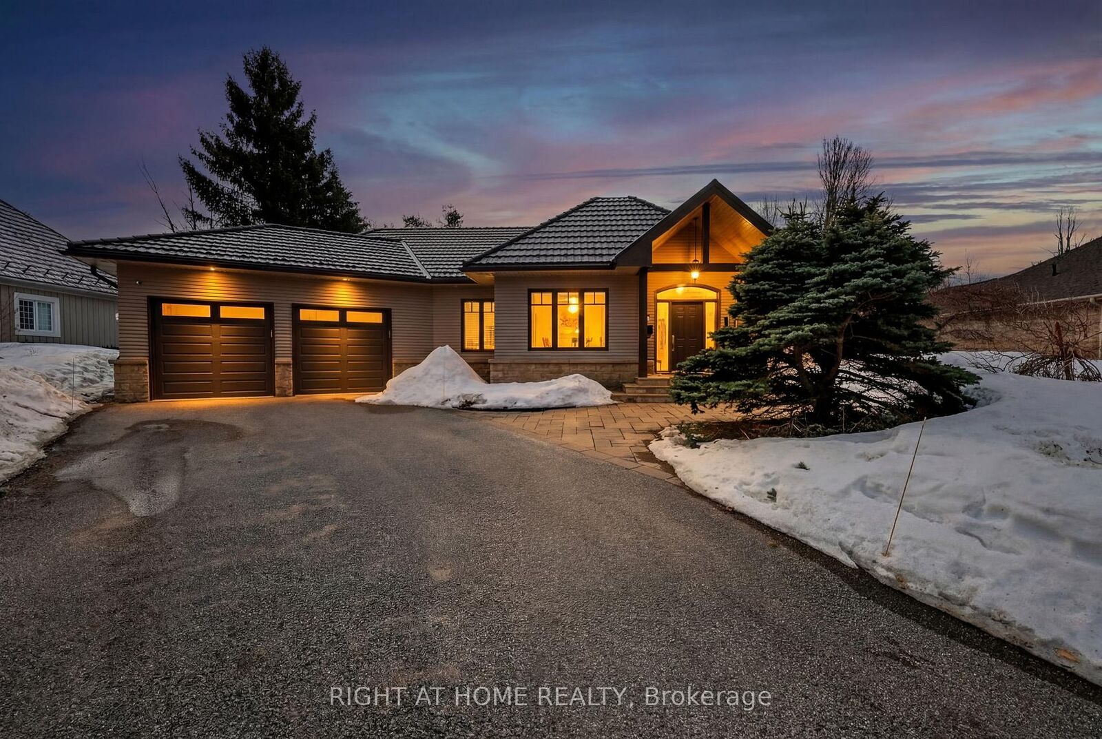 Property Photo: 13 Alpine Way ON L0L 2L0