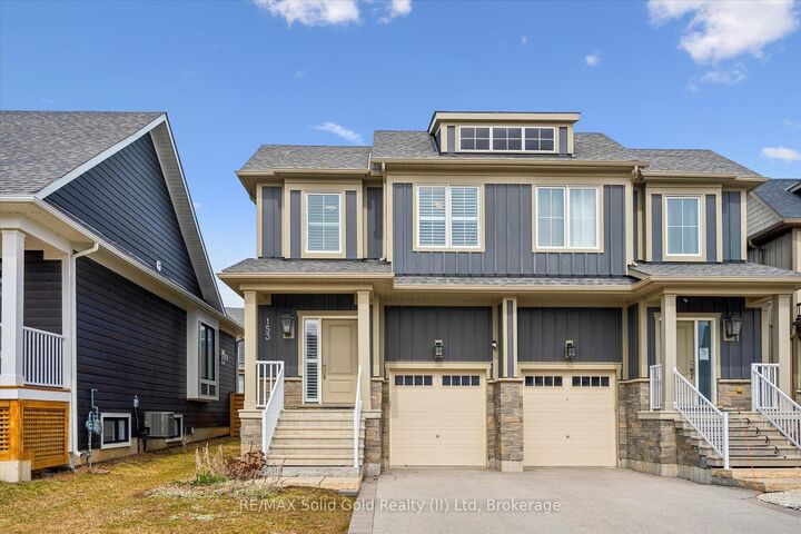 153 Yellow Birch Crescent — photo 1