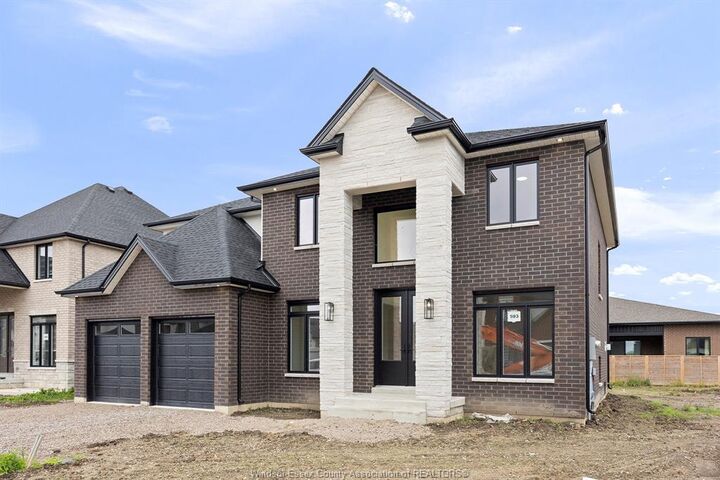 1223 Campana Crescent — photo 1