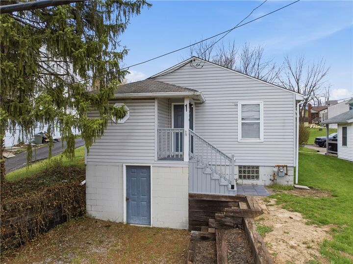 Property Photo:  1510 Gringo Road  PA 15001 