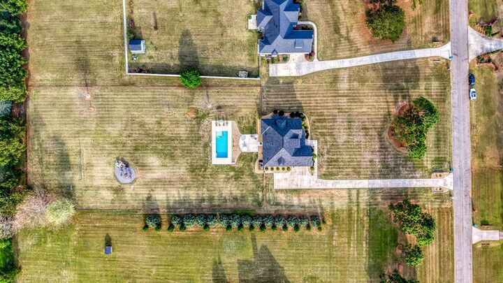 Property Photo:  124 Creekridge Drive  GA 31763 