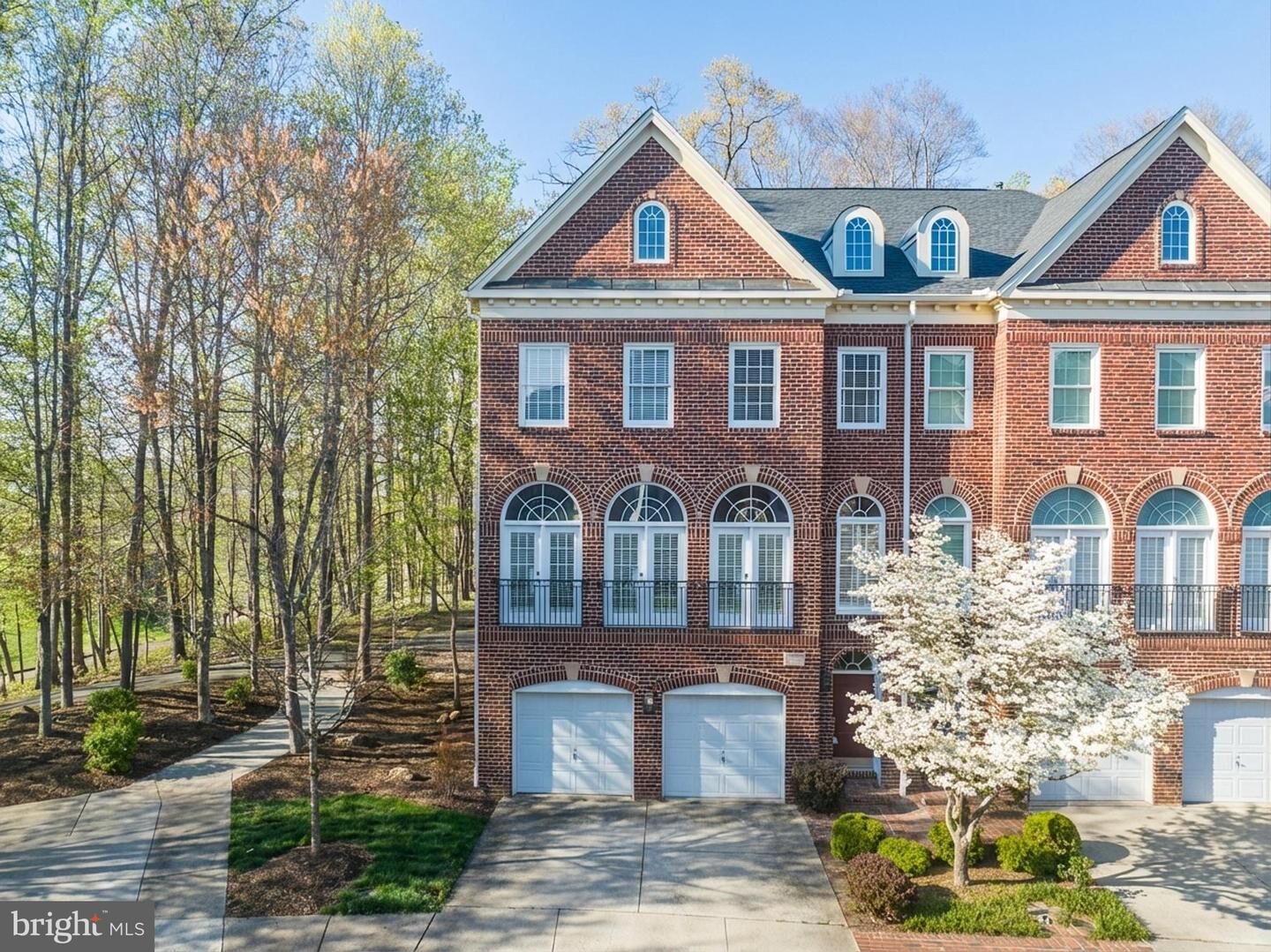 Property Photo:  47772 Scotsborough Square  VA 20165 