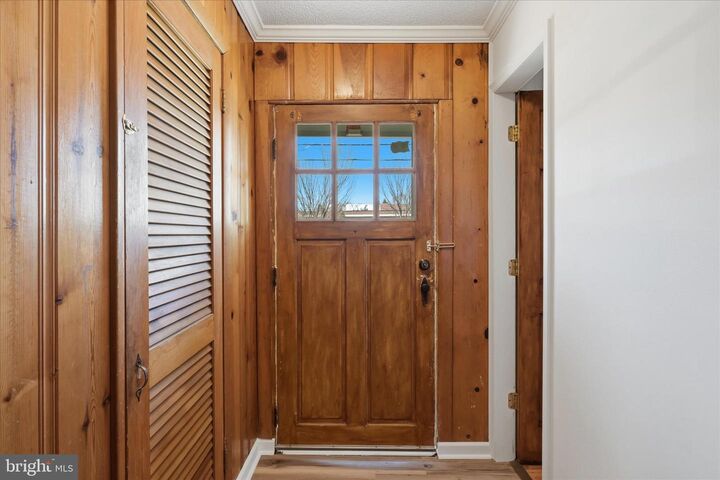 Property Photo:  510 N Pleasant Valley Road  VA 22601 