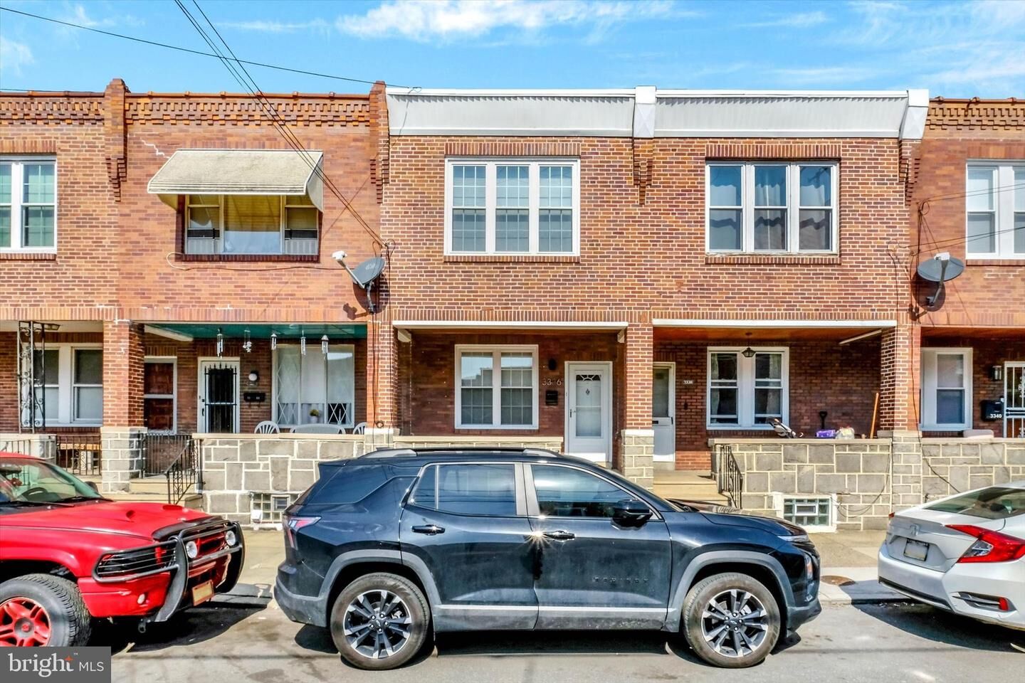 Property Photo:  3336 E Thompson Street  PA 19134 