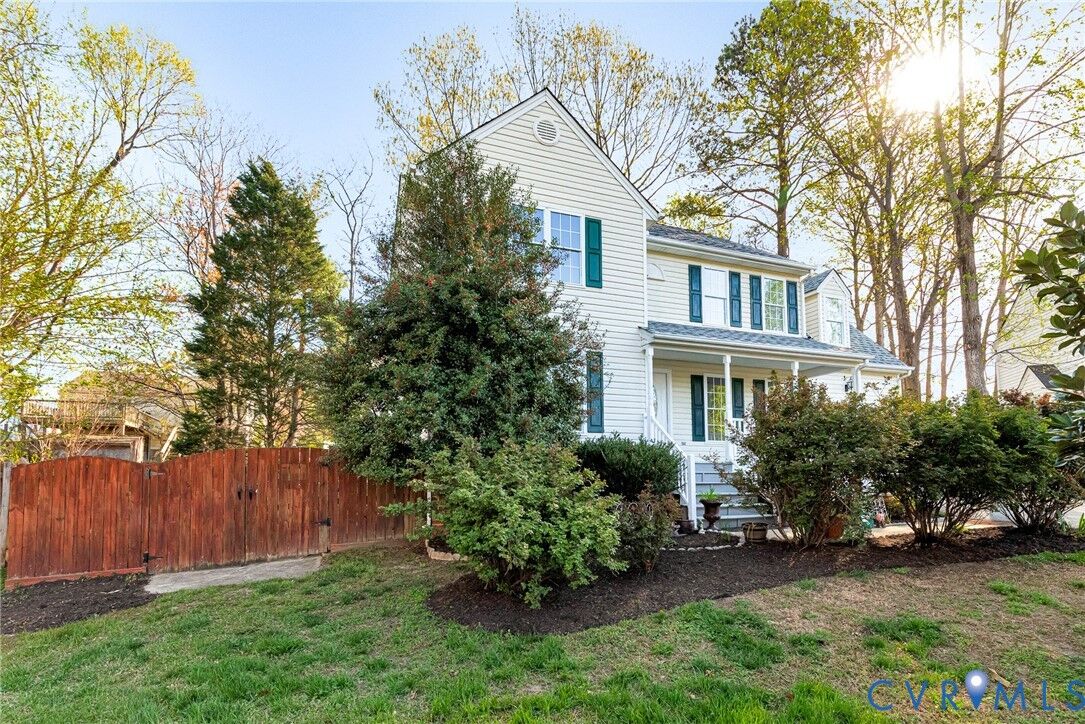 Property Photo:  7116 Harbor Light Way  VA 23111 