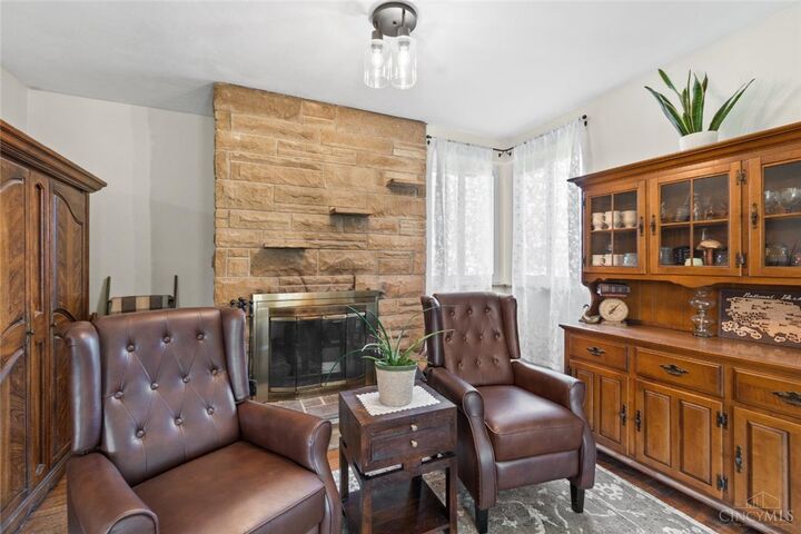 Property Photo: 873 E US 22 & 3 OH 45152