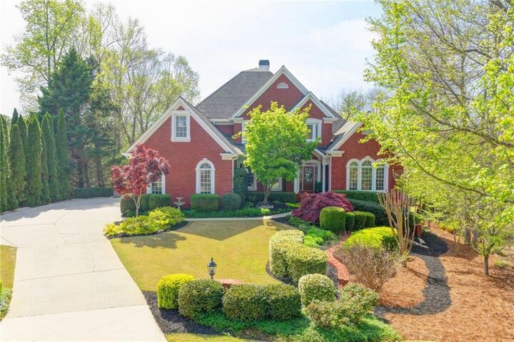 Property Photo:  6380 Sunbriar Drive  GA 30040 