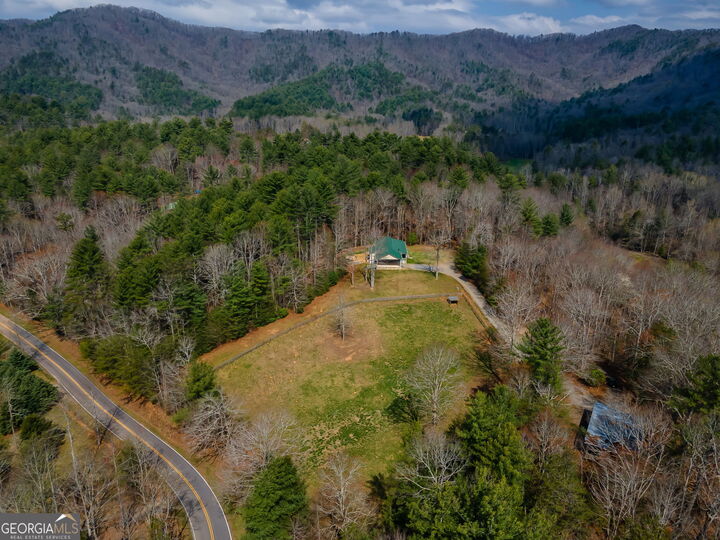Property Photo: 1132 Hells Hollow Road GA 30513