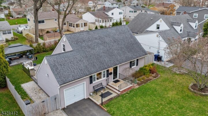 Property Photo:  178 Tillotson Rd  NJ 07023 