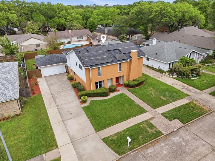 Property Photo:  15319 Seahorse Drive  TX 77062 