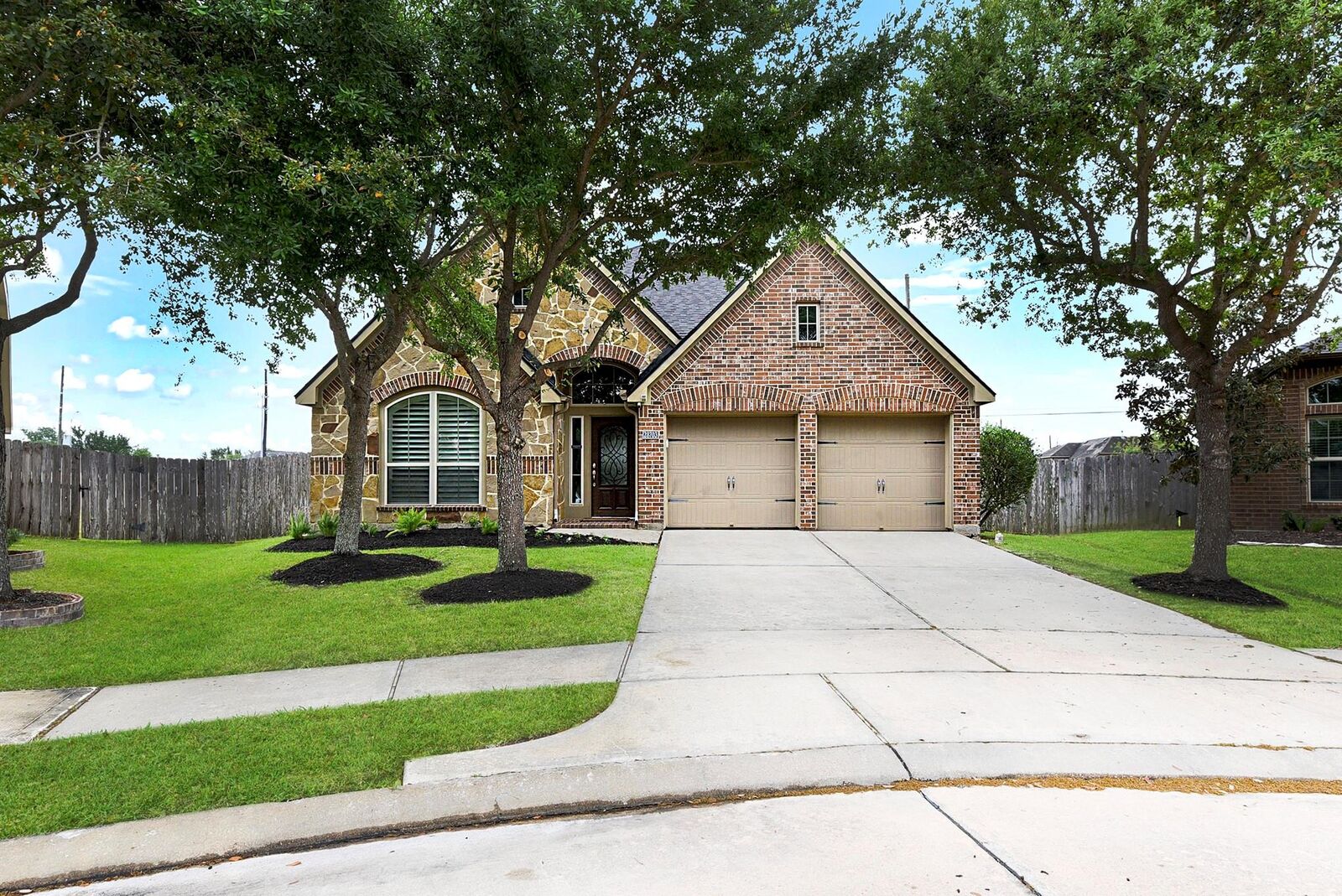 Property Photo:  28703 Park Hills Court  TX 77494 