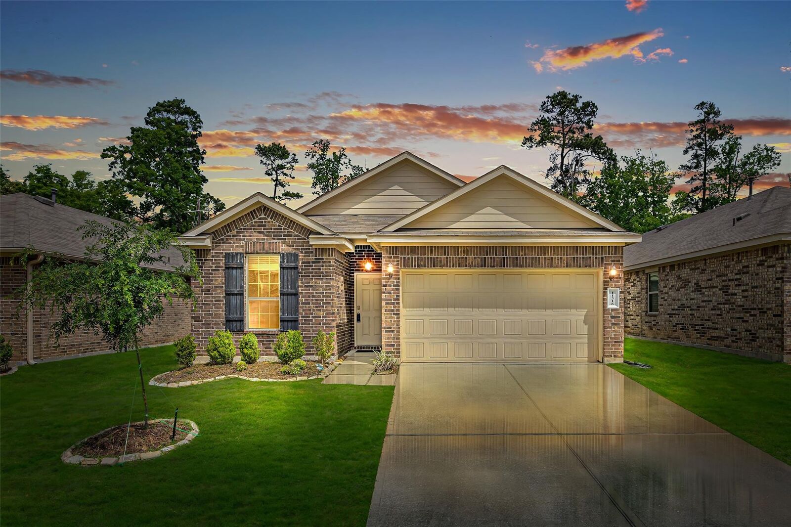 Property Photo:  11518 Castle Nugent Court  TX 77304 