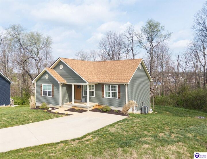 Property Photo: 107 Walker Court KY 42701