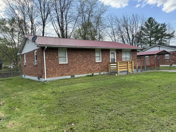 Property Photo:  809 Boone Place  KY 40351 