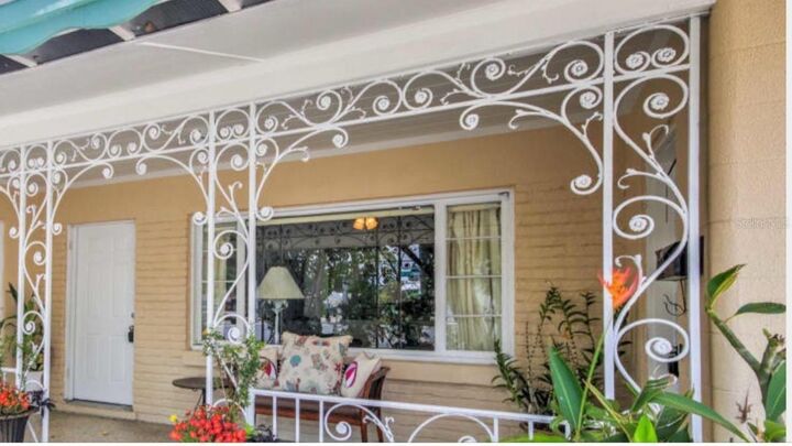 Property Photo: 1761 Siesta Drive FL 34239