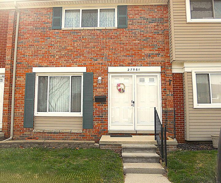 Property Photo: 27561 Concord Avenue MI 48093