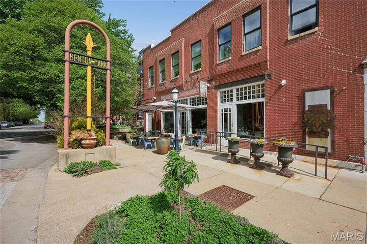 Property Photo: 1831 Sidney Street L MO 63104