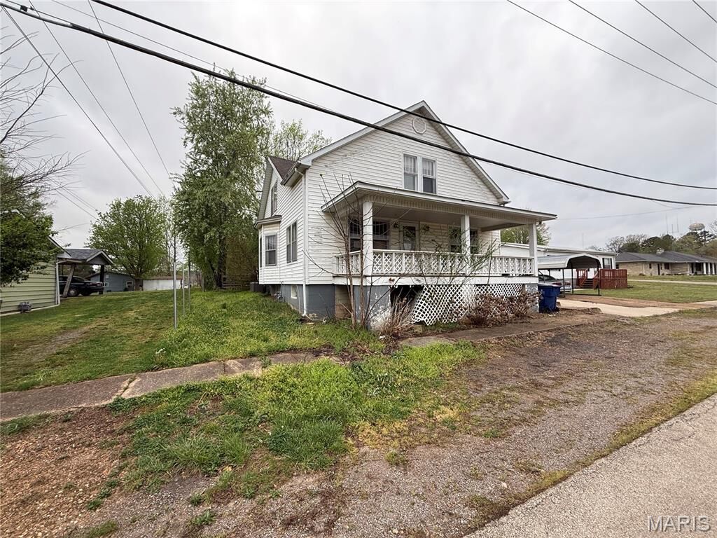 Property Photo:  403 3rd Street  MO 63764 