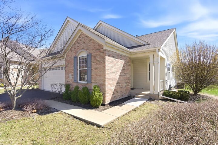 Property Photo:  1967 Holloway Court  IL 60502 
