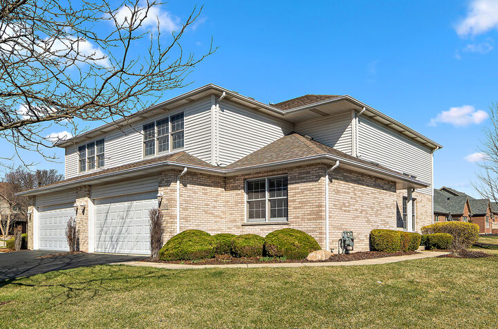 Property Photo:  8828 Clifton Way  IL 60448 