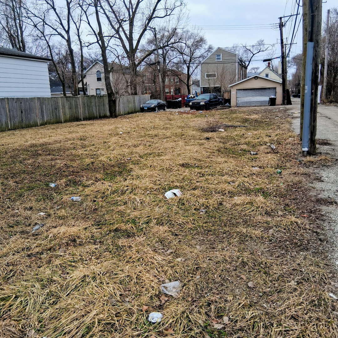 Property Photo:  1616 S Komensky Avenue  IL 60623 