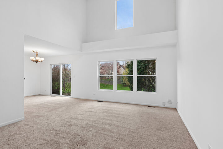Property Photo:  2546 Heritage Court  IL 60134 