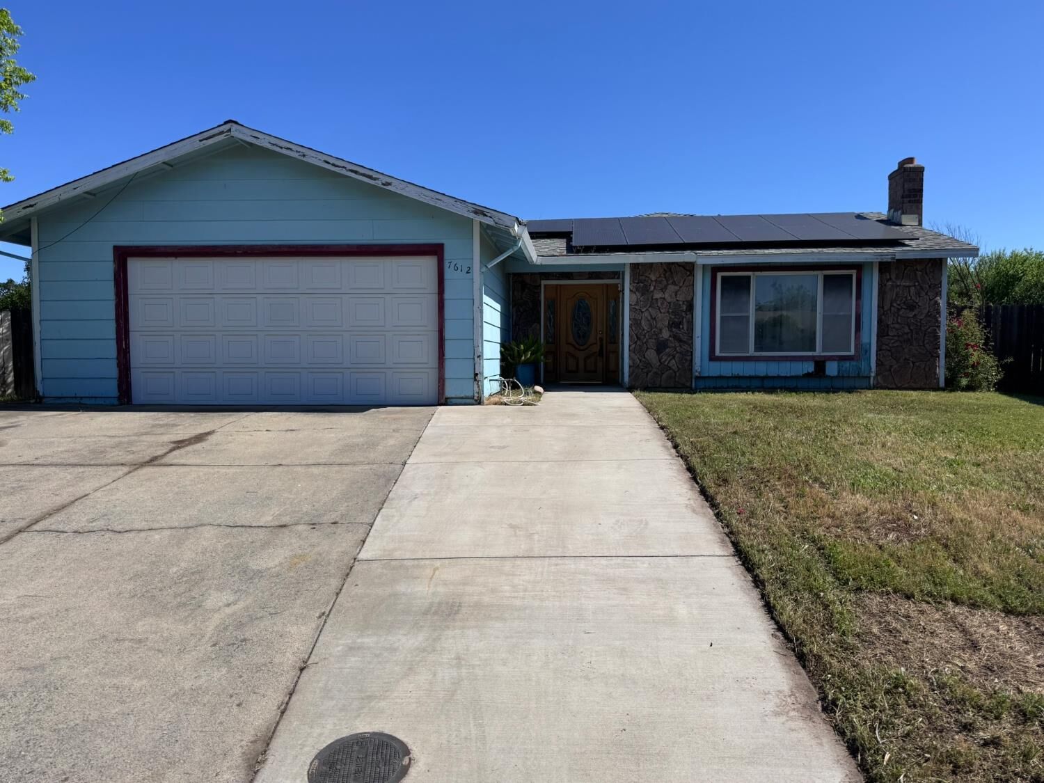 Property Photo:  7612 Darla Way  CA 95828 