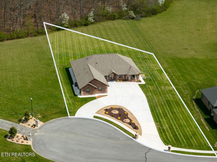 Property Photo:  42 Sycamore Rd  TN 38555 