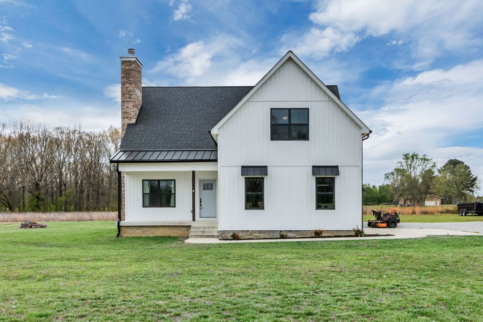 Property Photo: 210 Deer Creek Ln TN 37388